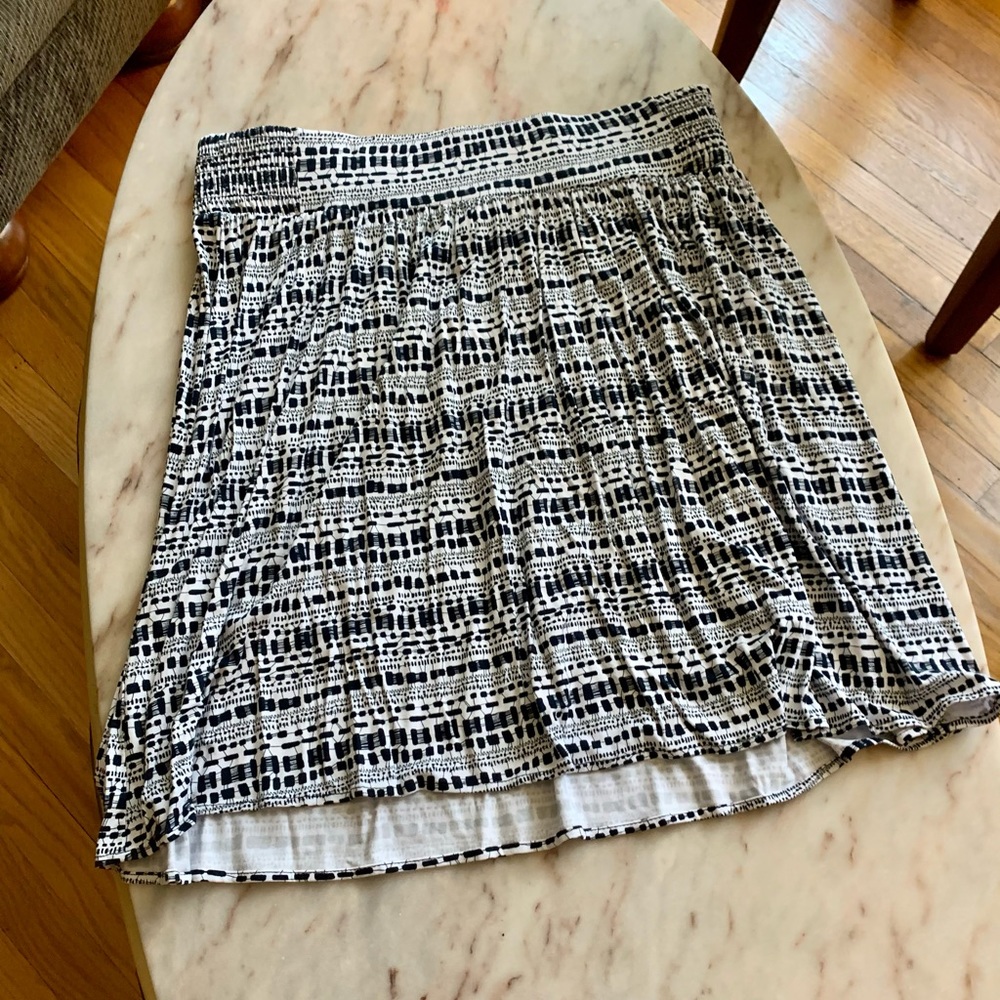Lane Bryant_(NWT) Navy/White Flowy Skirt_14/16